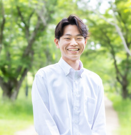 スタッフの画像(赤田怜士)